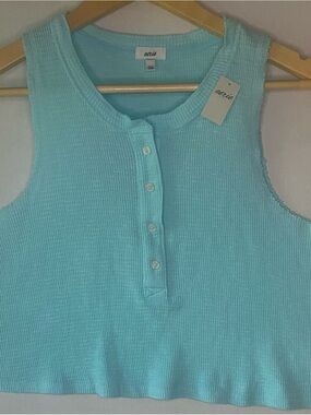 Aerie Blue Waffle Knit Cropped Tank Top Size Medium Sleeveless Henley Soft NWT